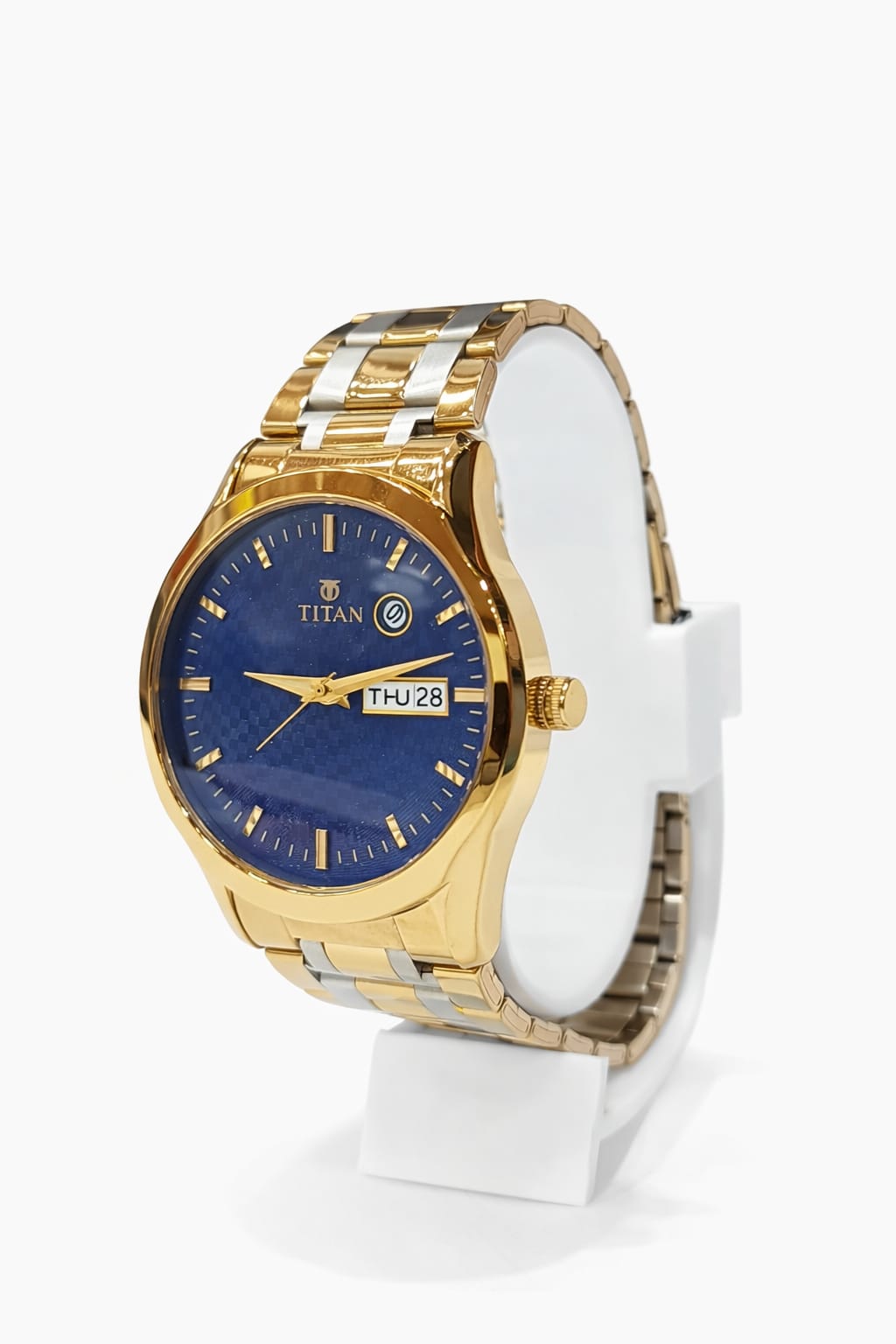 TITAN Day & Dated Wrist watch
